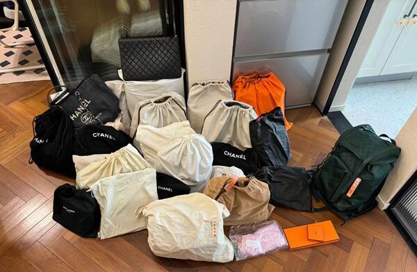 东莞凤岗镇回收奢侈品衣服.jpg